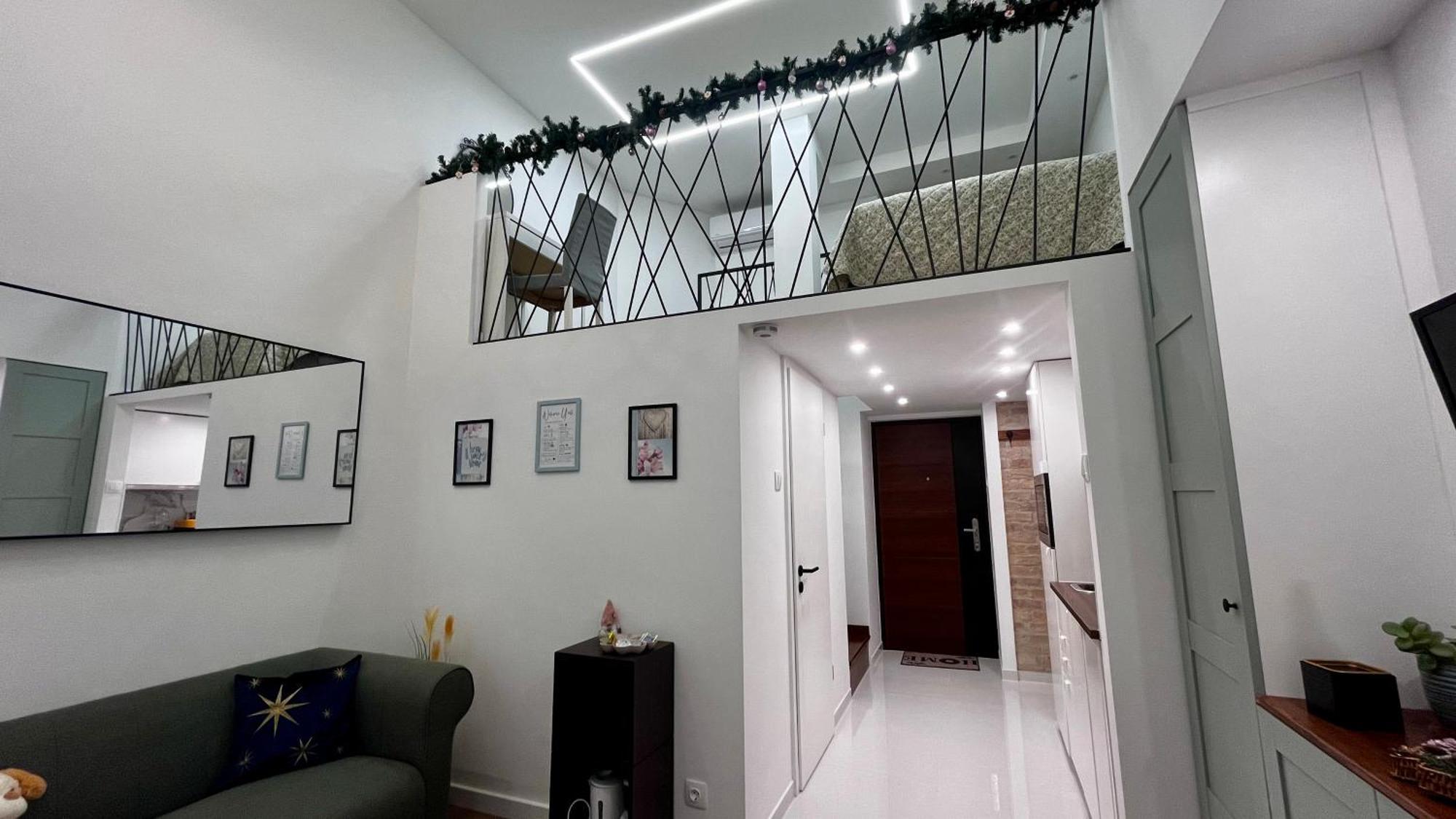Apartment Carina Duplex Apartment- Near Nyugati Metro Line 3 Budapest