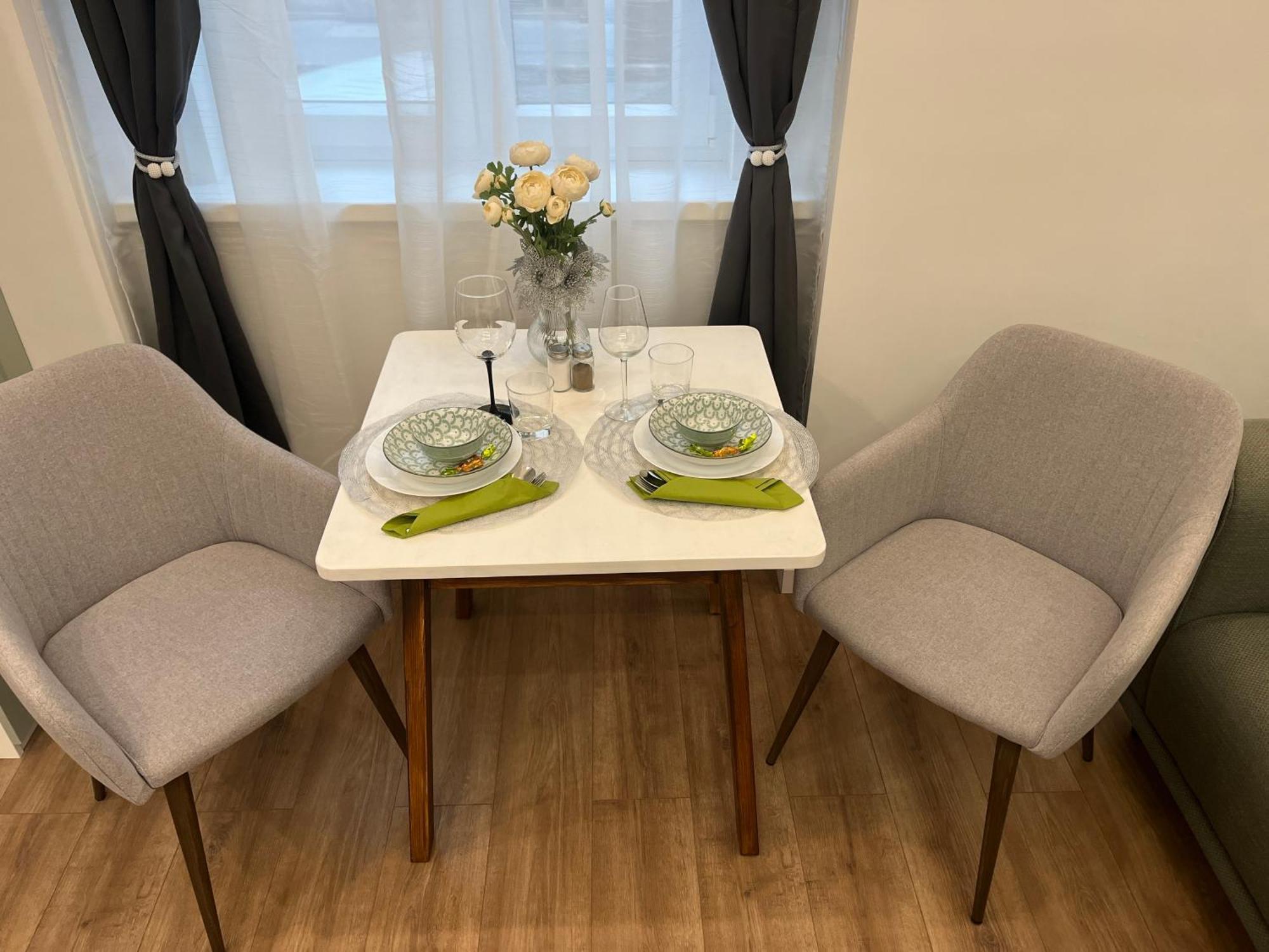Carina Duplex Apartment- Near Nyugati Metro Line 3 Apartment Budapest